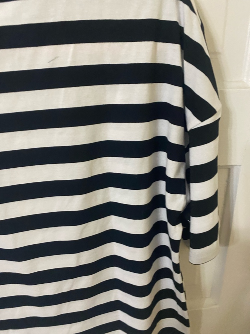 Striped Boxy Crewneck Top - Black & White - Picture 6 of 9